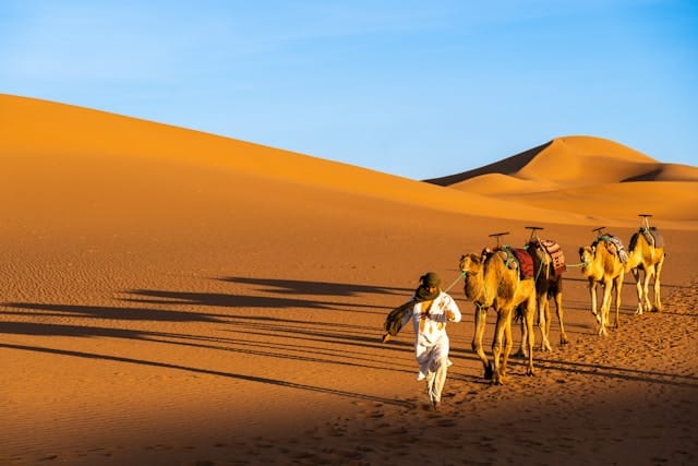 Tour de 4 días por el desierto desde Marrakech hasta Merzouga.