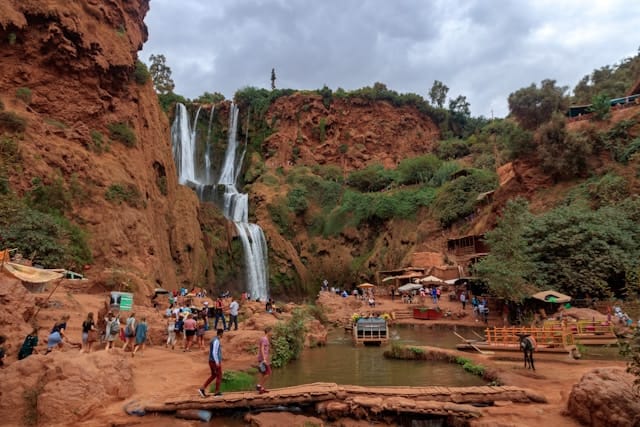 Excursión de un día de Marrakech a las cascadas de Ouzoud